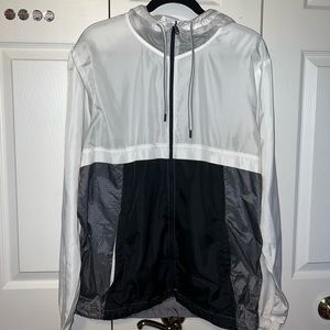 Under Armour White, Black, and Grey Sportstyle Windbreaker